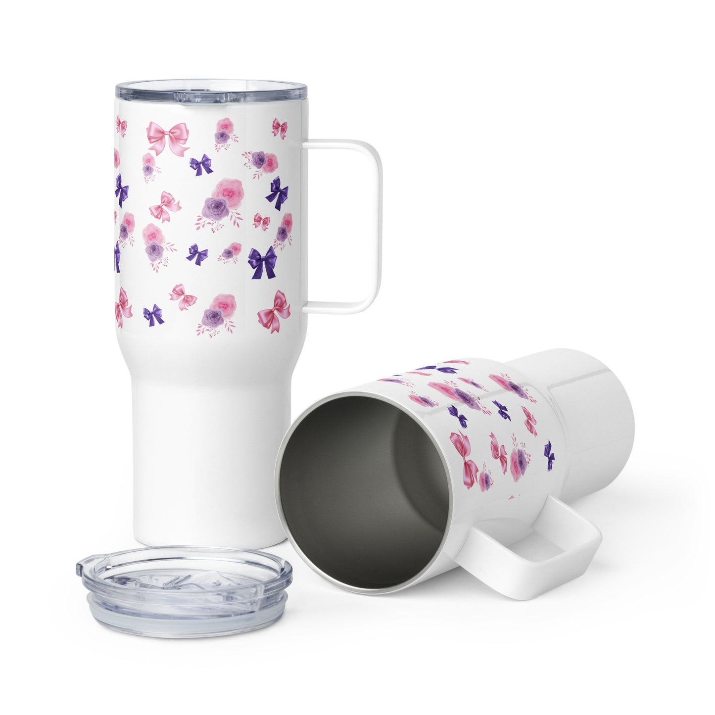 Travel mug with a handle